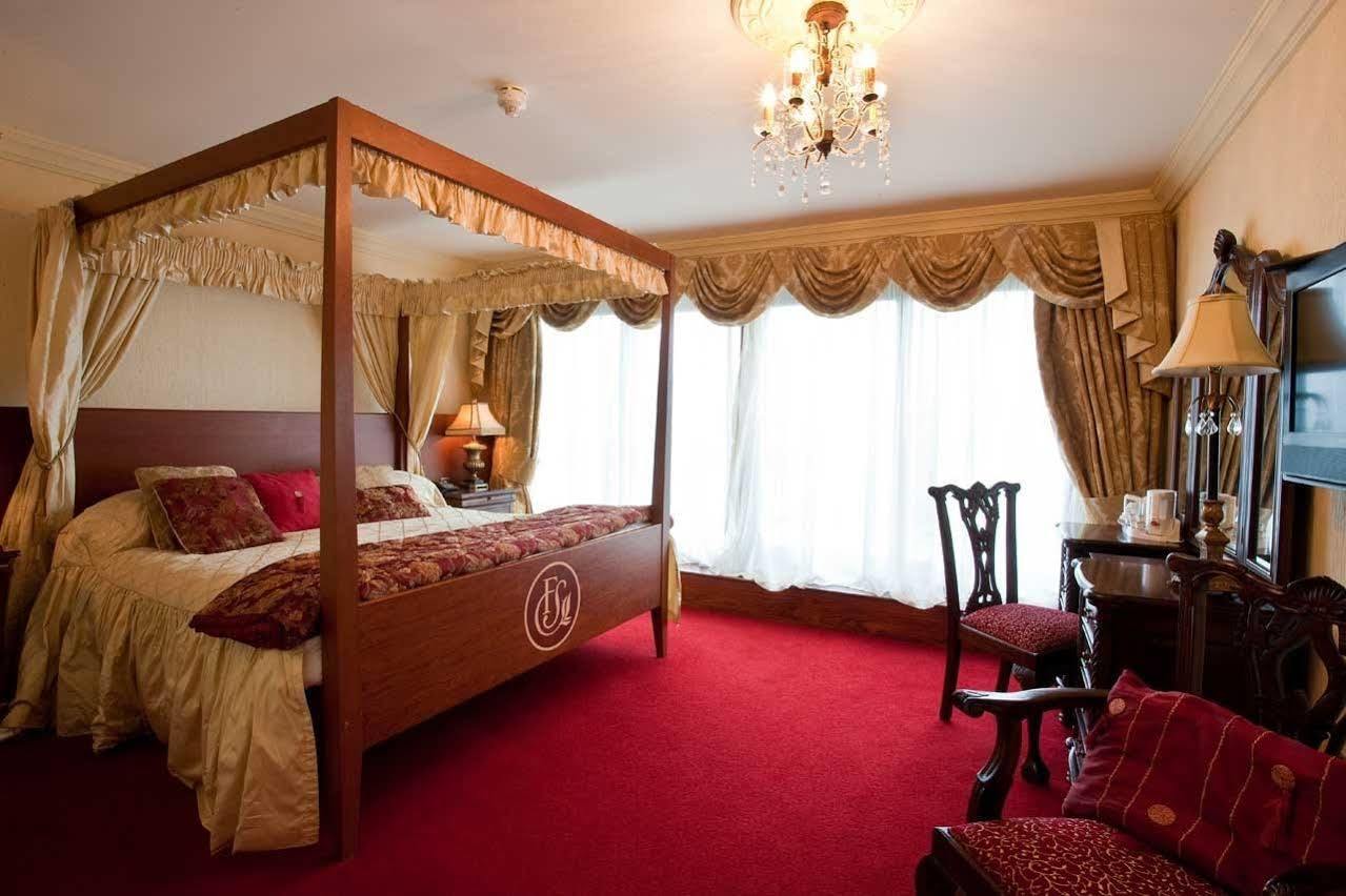 Four Seasons Hotel, كارلينغفورد المظهر الخارجي الصورة